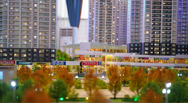 天润中环项目位于宜章县罗家山十字路口与明主西路交汇处