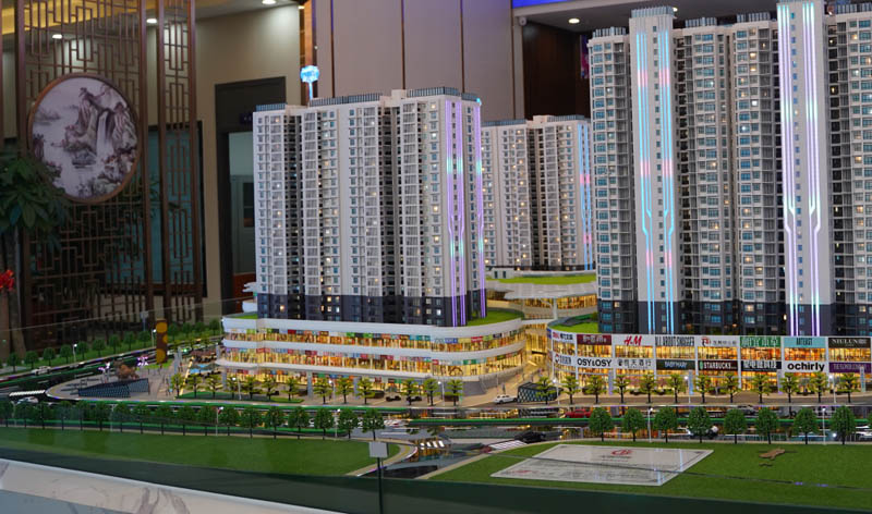 天润中环项目位于宜章县罗家山十字路口与明主西路交汇处