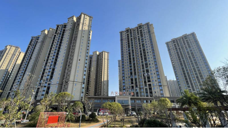 大汉时代广场项目位于郴州市宜章县民主西路与西绕城交叉路口往东北约50米