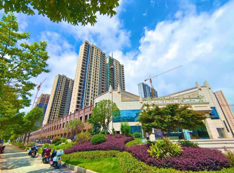 东方明珠海上会项目位于汝城县九龙大道与三江大道交汇处