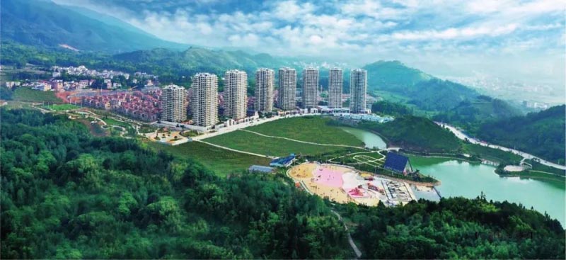 绿源长安生态城项目位于汝城县平地组北至津江路，南至神农大道，西至泉塘路，东至东岗路