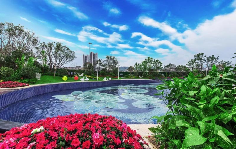 碧桂园项目位于临武县沿江南路东塔公园东侧