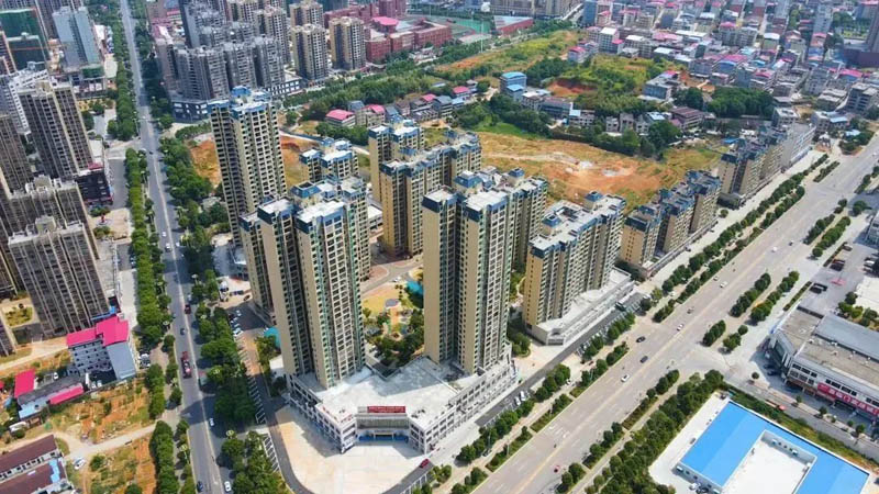 中央翰府项目位于安仁县八一中路与安仁大道交汇处