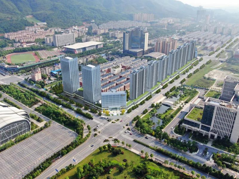 兴康城东央项目位于郴州市苏仙区郴县路与学院路交汇处