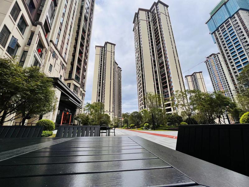 建投东玺台项目位于郴州市苏仙区郴州大道与观山大道交汇处