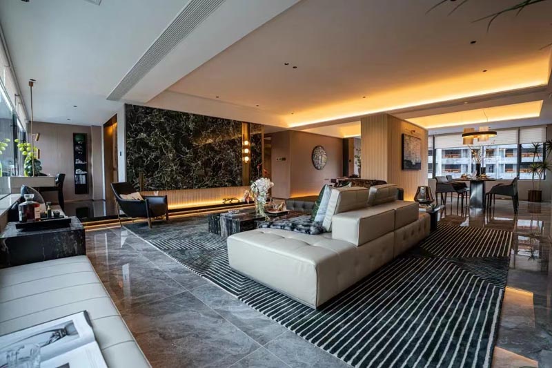 建投北湖名著项目位于郴州市北湖区北湖公园东岸（原马家坪）